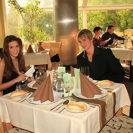 Hotel Parkhotel 3*